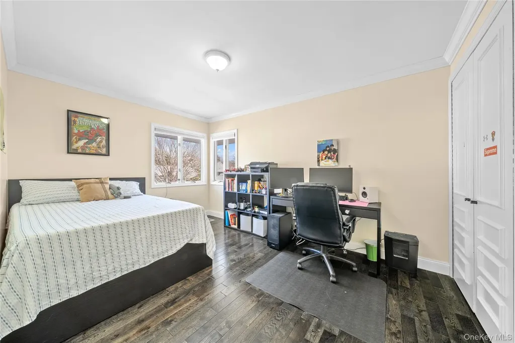 98 Birchwood Park Drive Jericho NY 11753