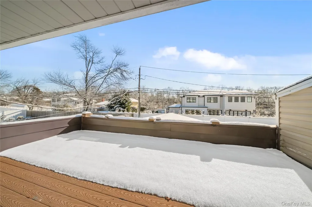 98 Birchwood Park Drive Jericho NY 11753