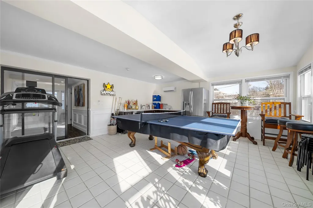 98 Birchwood Park Drive Jericho NY 11753