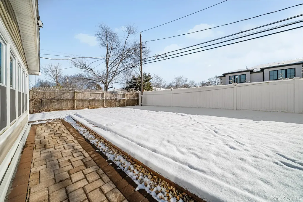 98 Birchwood Park Drive Jericho NY 11753
