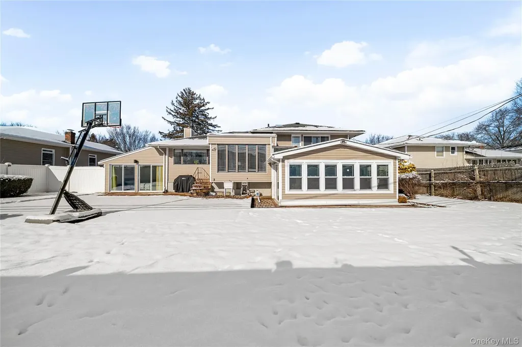 98 Birchwood Park Drive Jericho NY 11753