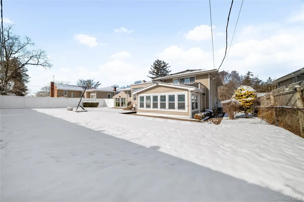98 Birchwood Park Drive Jericho NY 11753