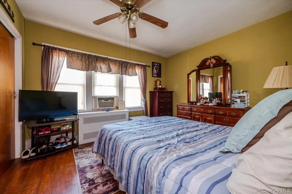 1917 Haight Avenue Bronx NY 10461