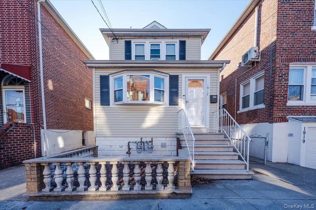 1917 Haight Avenue Bronx NY 10461