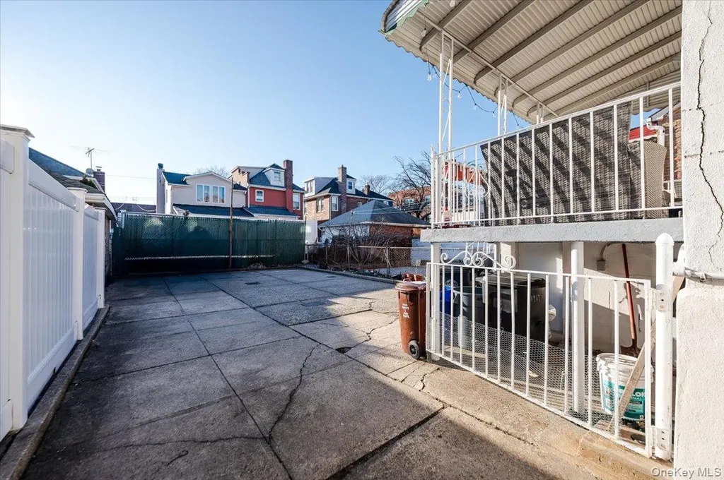 1917 Haight Avenue Bronx NY 10461