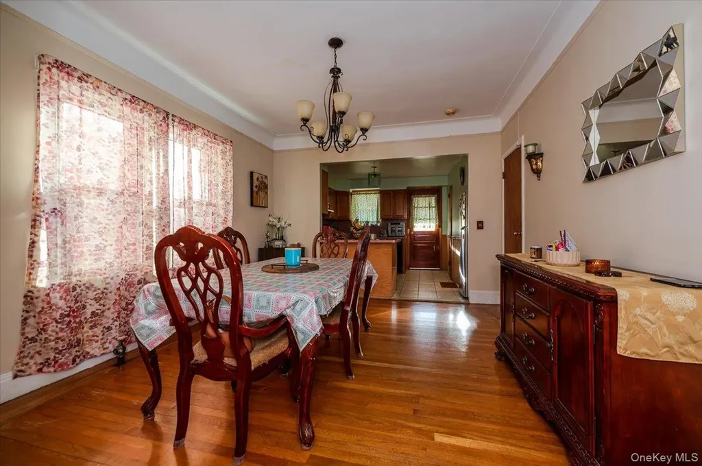 1917 Haight Avenue Bronx NY 10461