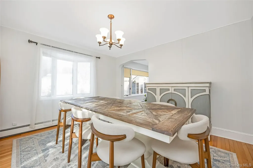 36 Wingam Drive Islip NY 11751