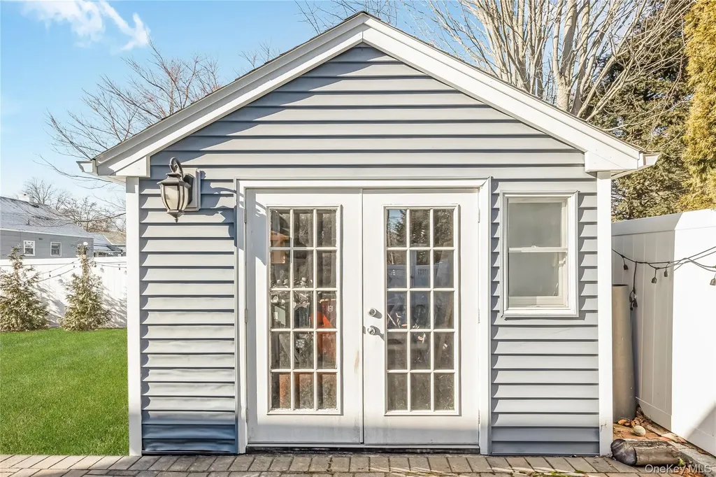 36 Wingam Drive Islip NY 11751