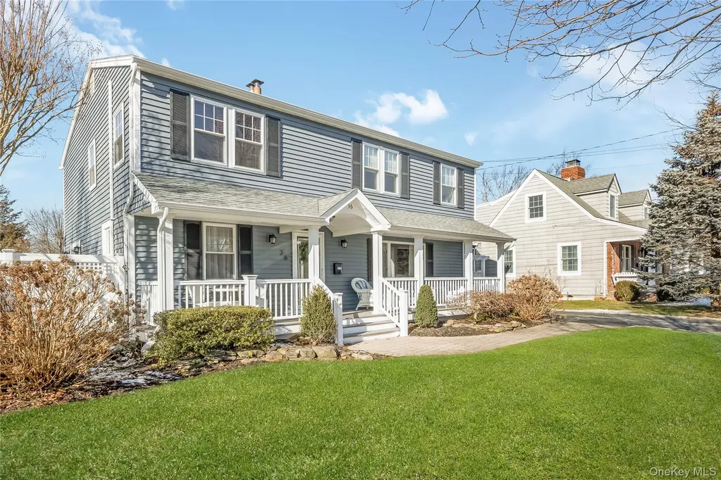 36 Wingam Drive Islip NY 11751