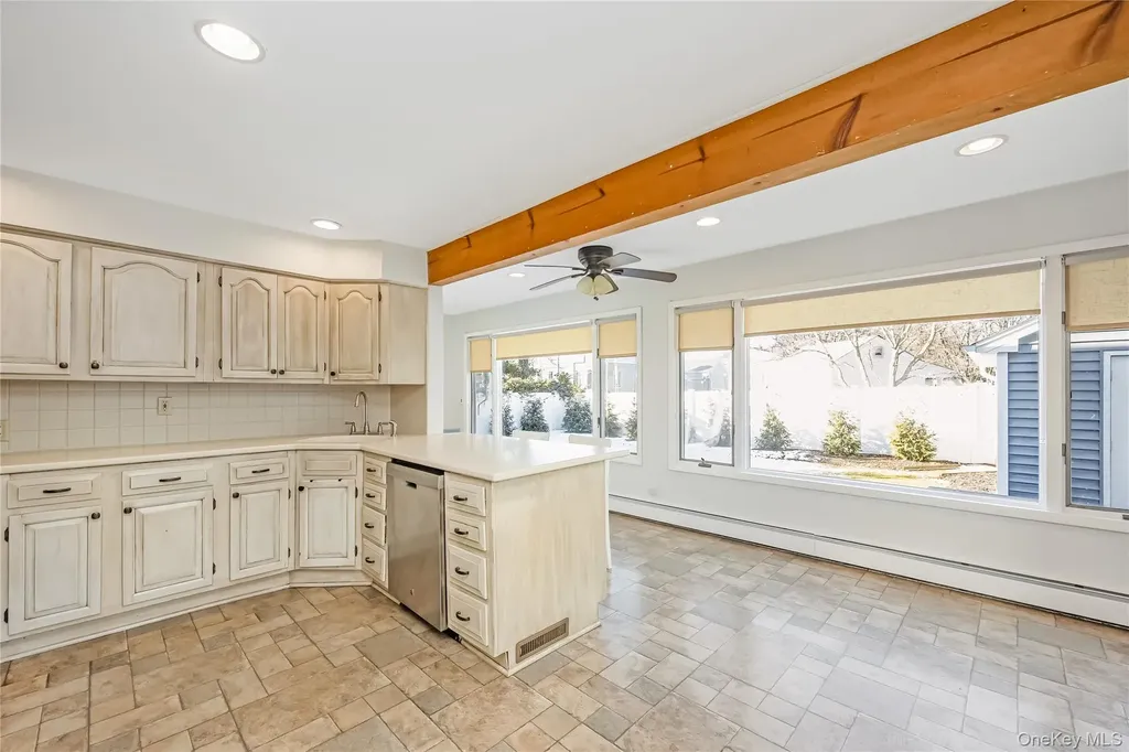 36 Wingam Drive Islip NY 11751