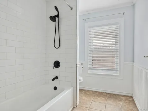 27 Brick Row Street Athens NY 12015