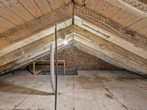 27 Brick Row Street Athens NY 12015