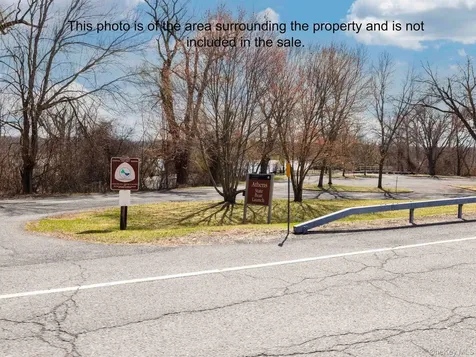 27 Brick Row Street Athens NY 12015