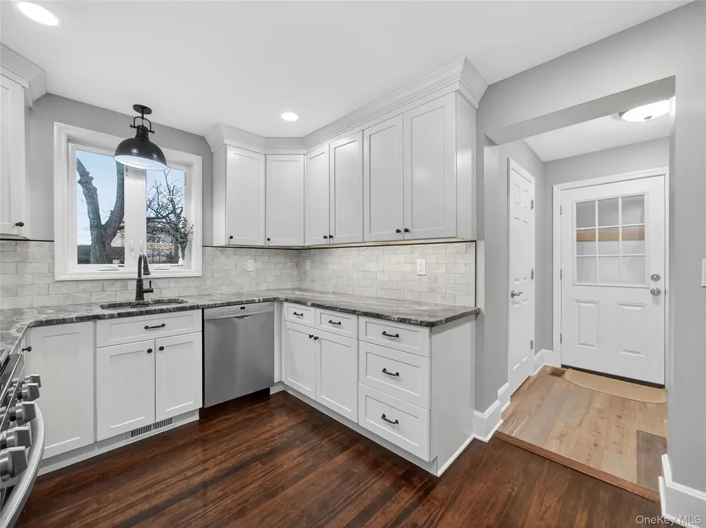 79 Lafayette Avenue Suffern NY 10901