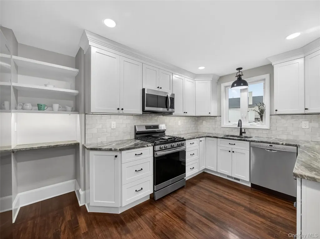 79 Lafayette Avenue Suffern NY 10901