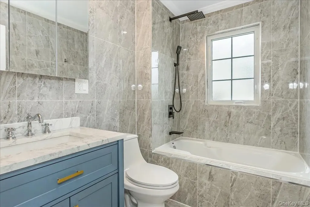 24336 Caney Road Rosedale NY 11422