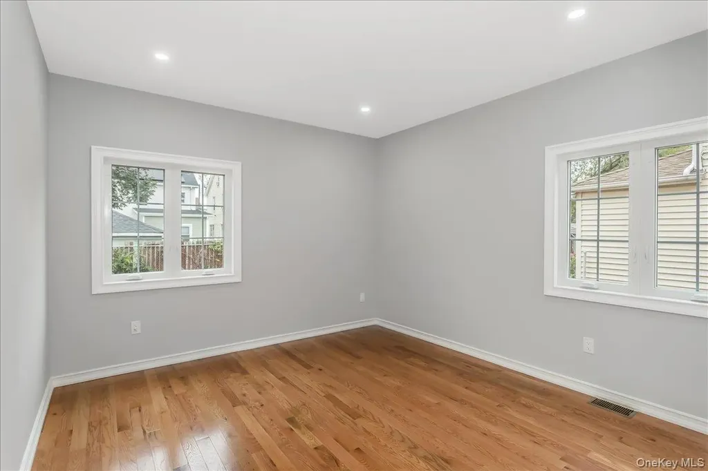 24336 Caney Road Rosedale NY 11422