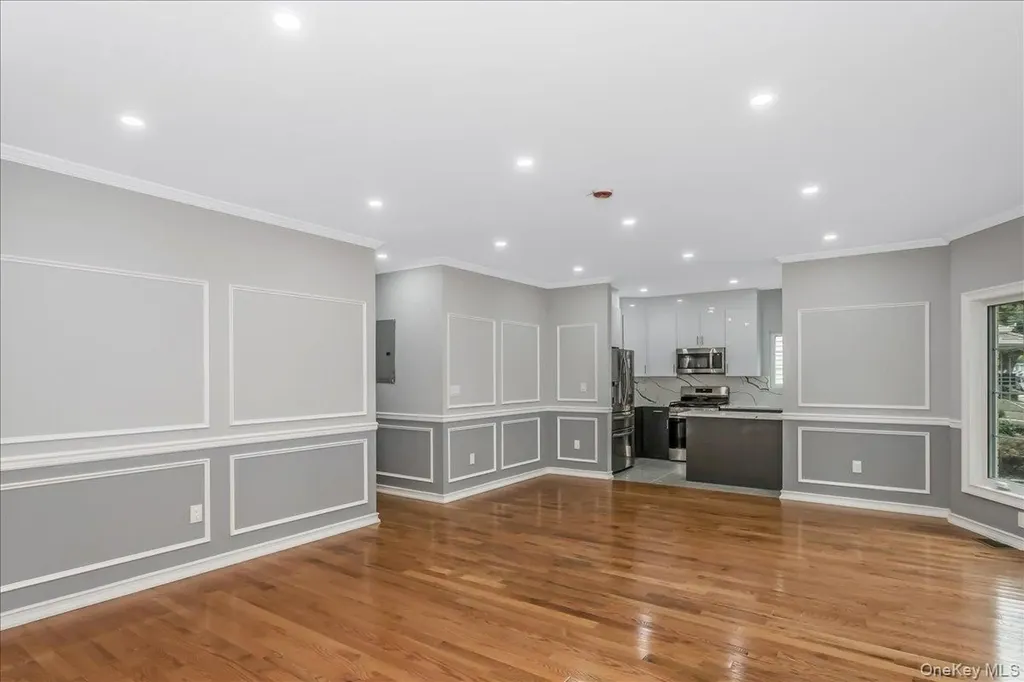 24336 Caney Road Rosedale NY 11422
