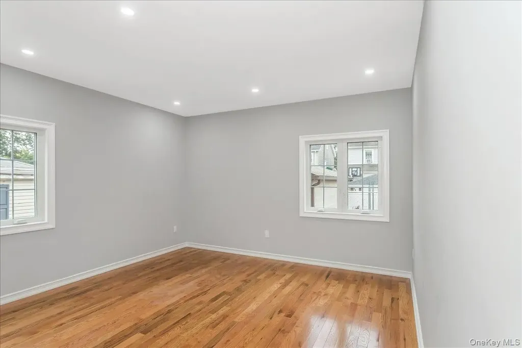 24336 Caney Road Rosedale NY 11422