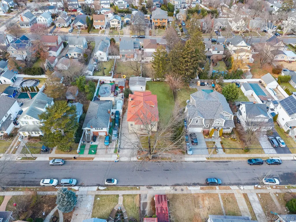 181 Walnut Street Lynbrook NY 11563