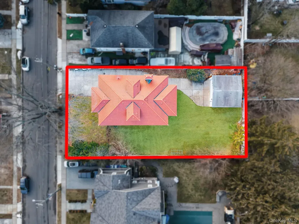 181 Walnut Street Lynbrook NY 11563