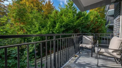 20 Old Mamaroneck Road White Plains NY 10605