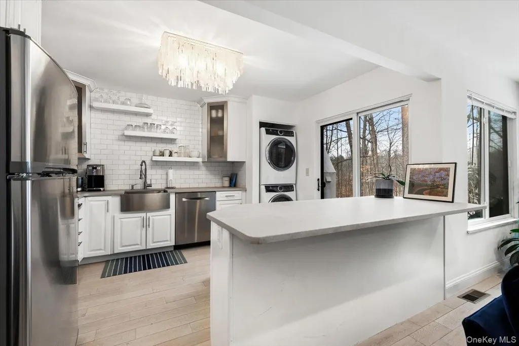 23 Waters Edge Chappaqua NY 10514