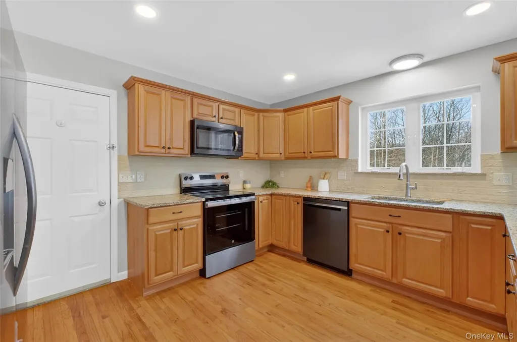 33 Berea Road Walden NY 12586
