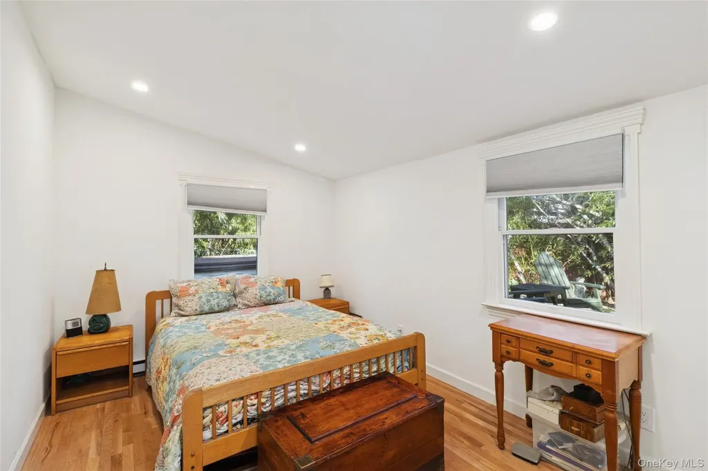 165 Springville Road Hampton Bays NY 11946