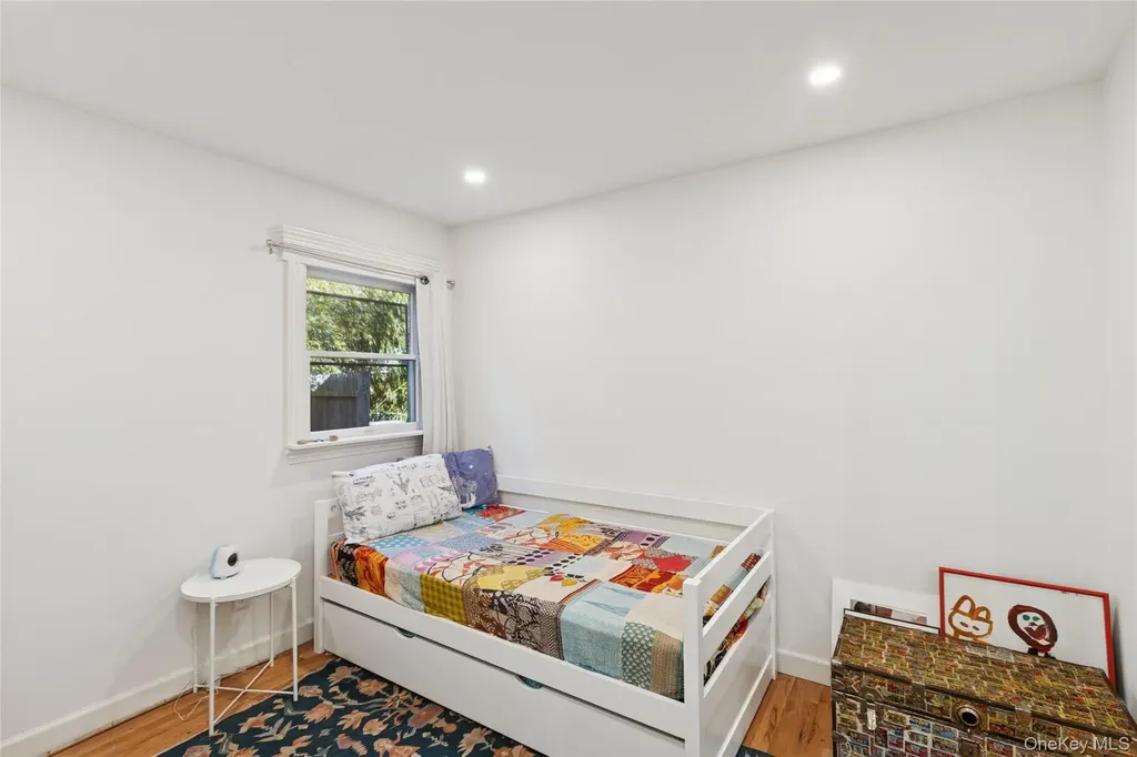 165 Springville Road Hampton Bays NY 11946