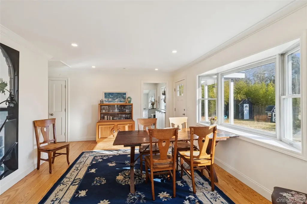 165 Springville Road Hampton Bays NY 11946