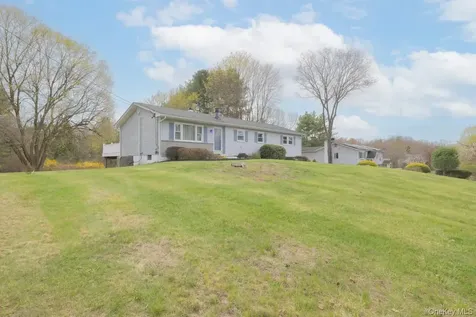 27 Monaco Drive Hopewell Junction NY 12533