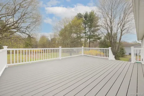 27 Monaco Drive Hopewell Junction NY 12533