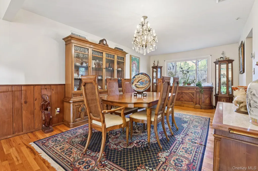 14 Fairway Drive Great Neck NY 11020