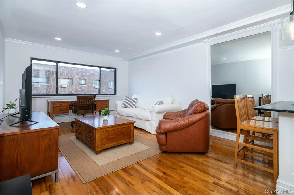 2221 Palmer Avenue New Rochelle NY 10801