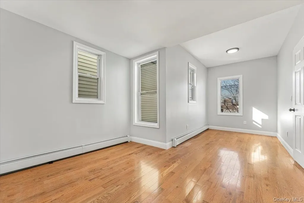 2073 Bathgate Avenue Bronx NY 10457