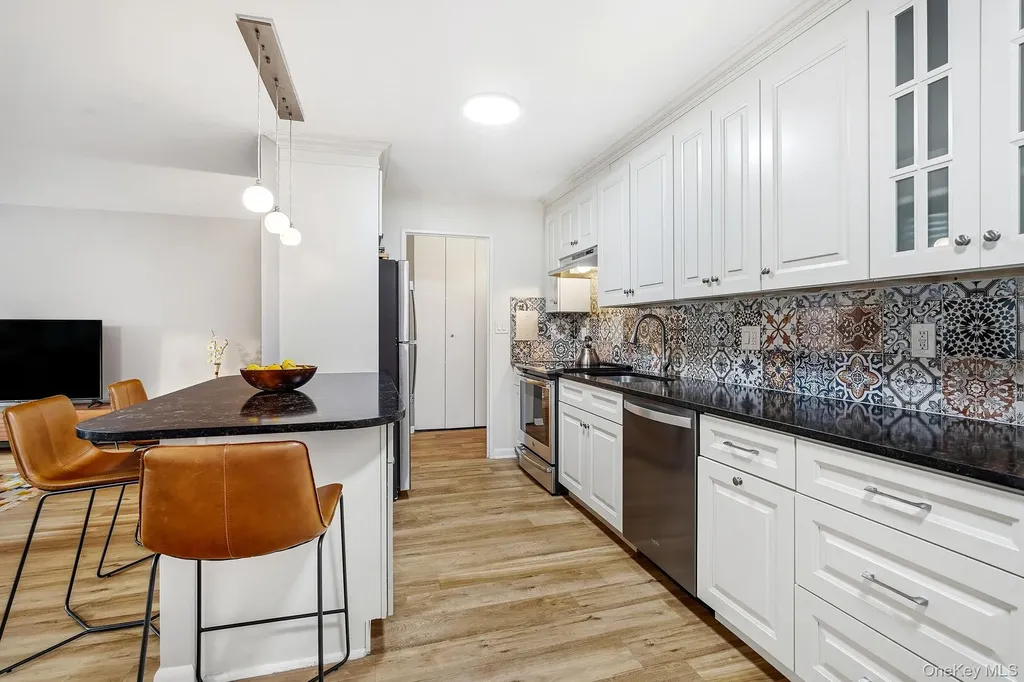 100 High Point Drive Hartsdale NY 10530