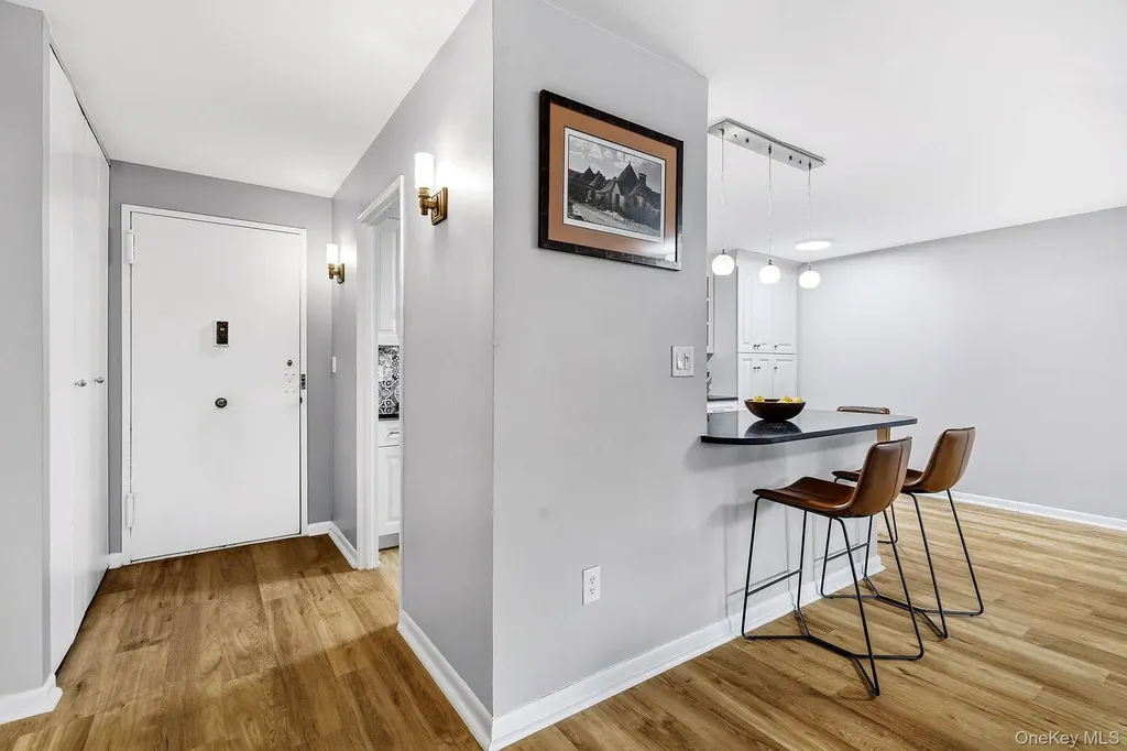 100 High Point Drive Hartsdale NY 10530
