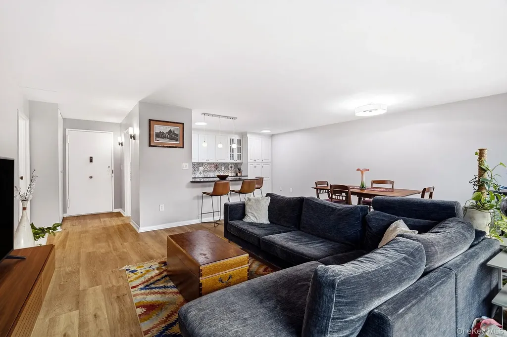 100 High Point Drive Hartsdale NY 10530