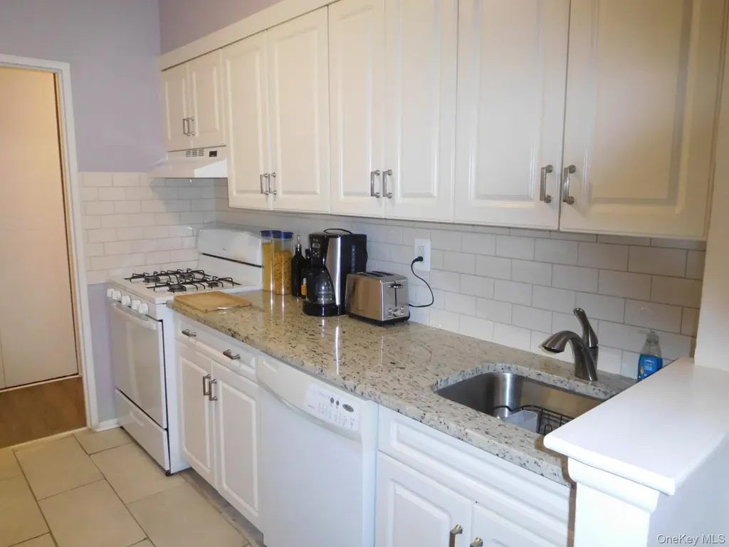1101 Midland Bronxville NY 10708