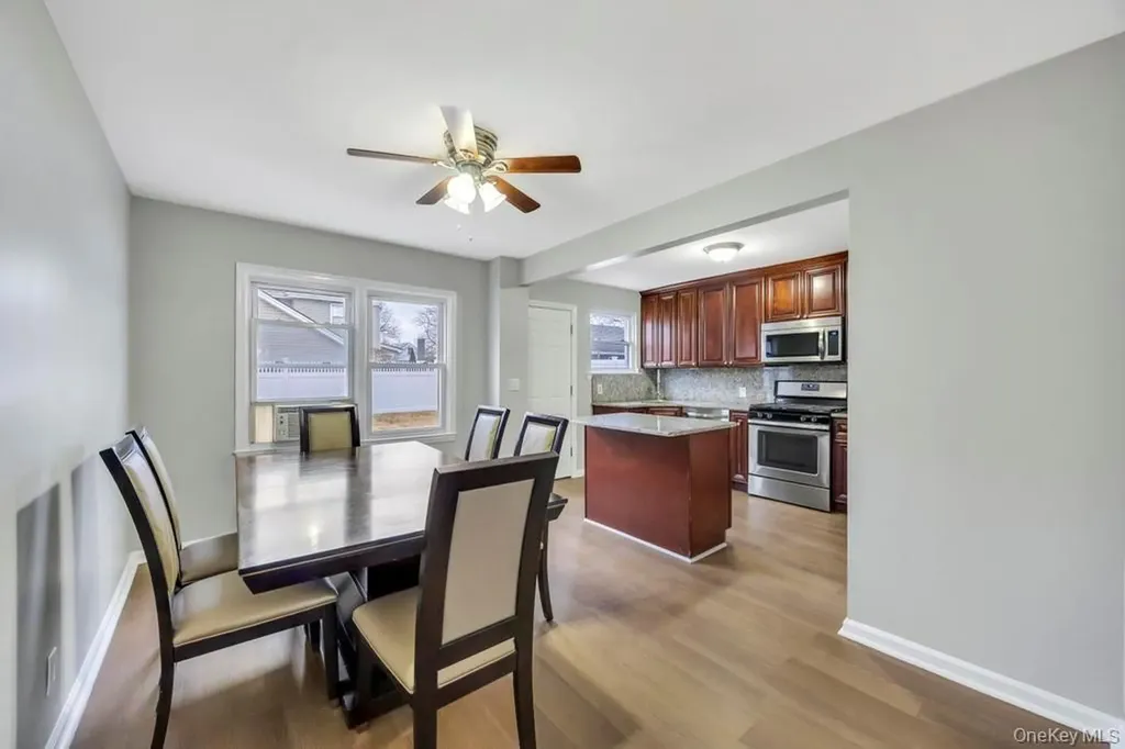 88 Krug Place Mineola NY 11501