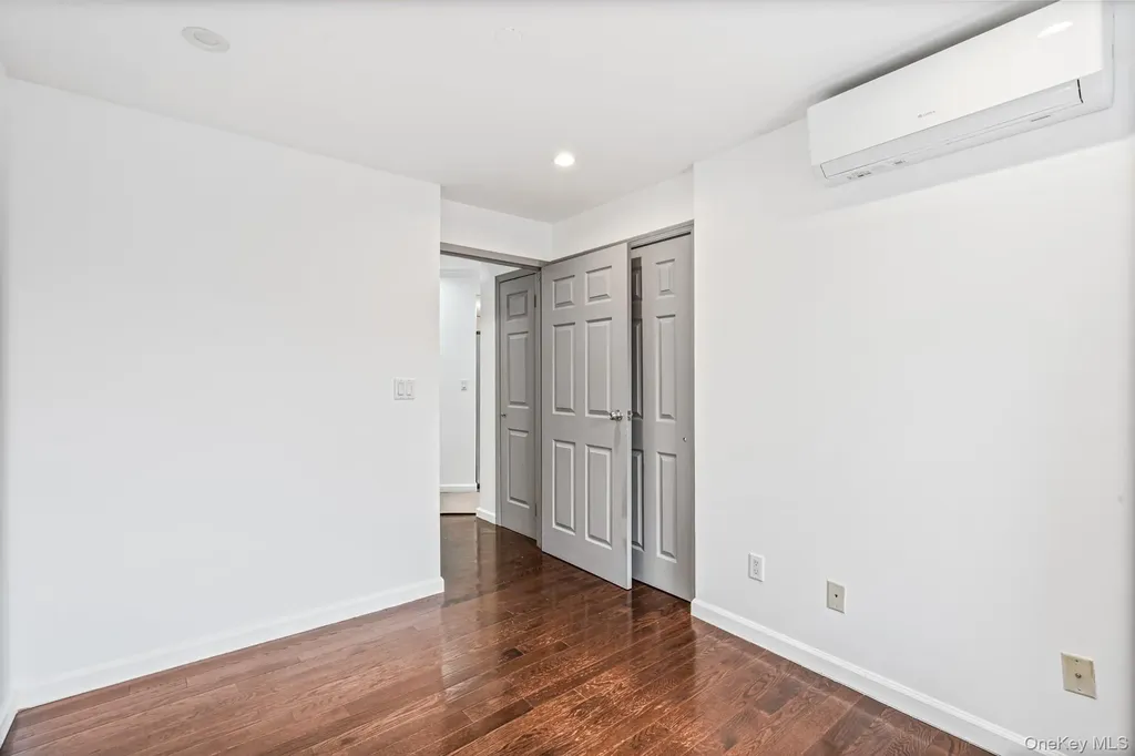 8115 Queens Boulevard Elmhurst NY 11373
