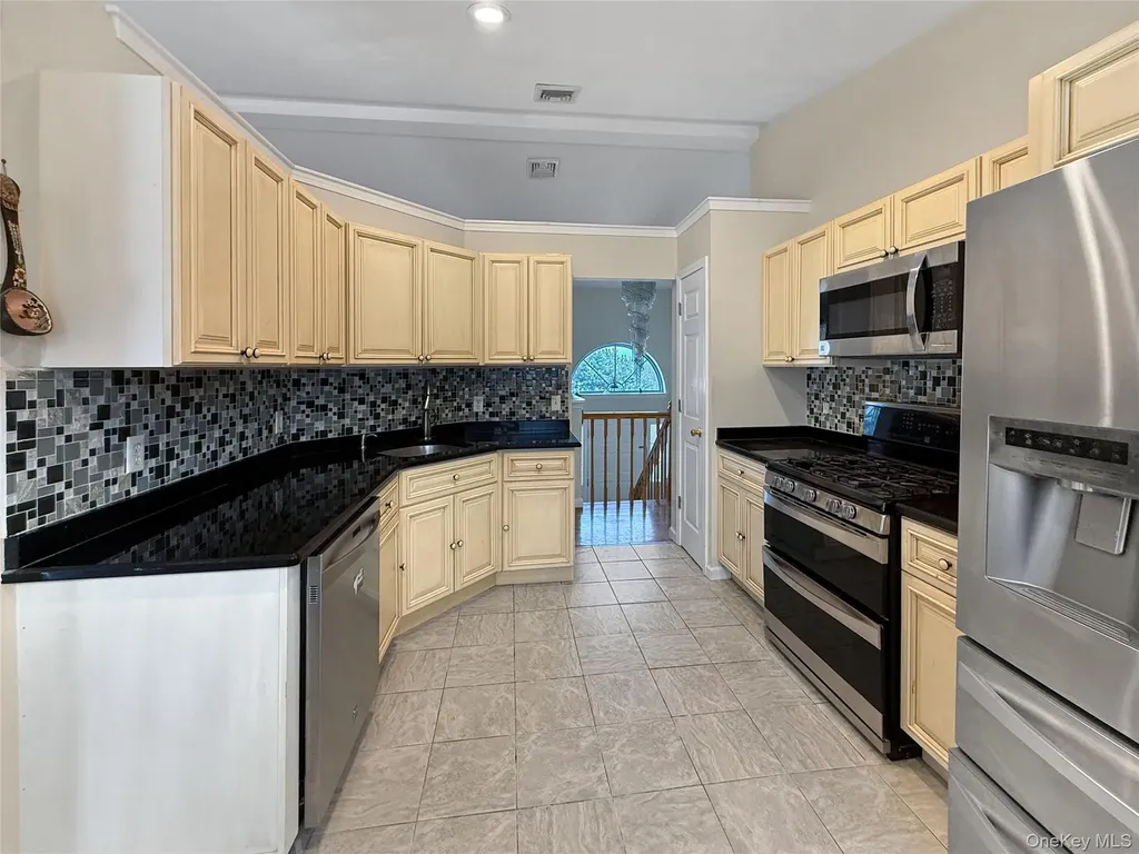22 Sharon Drive Middletown NY 10941