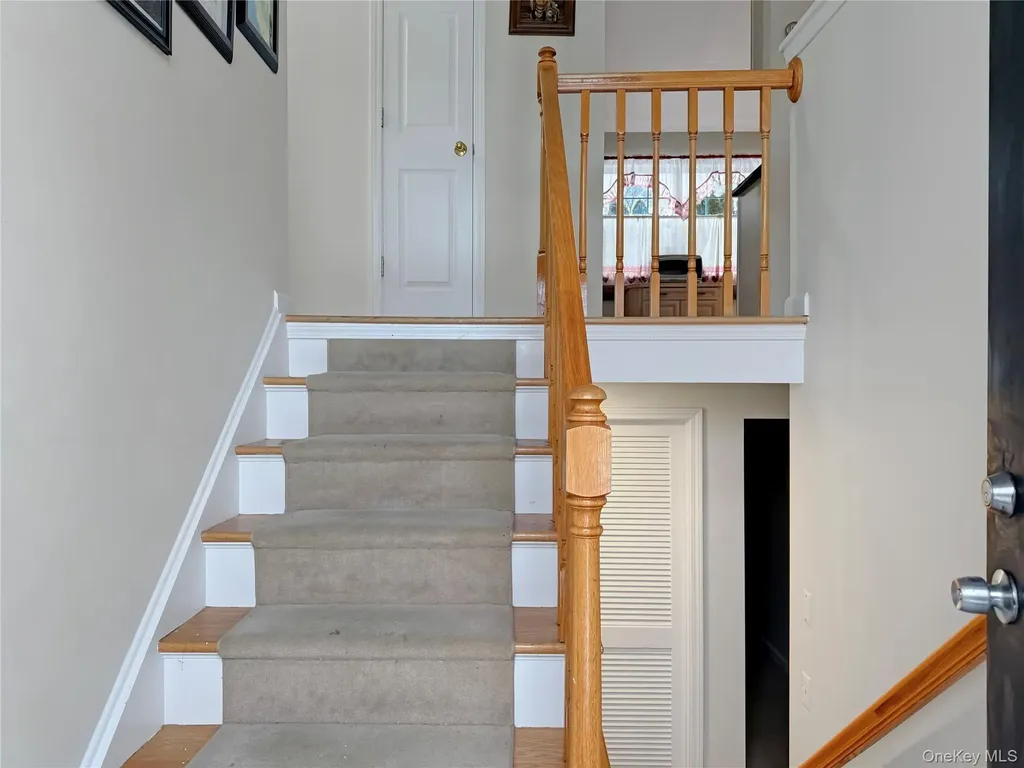 22 Sharon Drive Middletown NY 10941