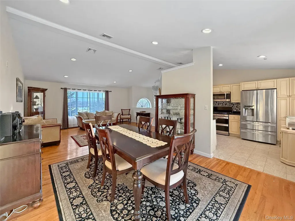 22 Sharon Drive Middletown NY 10941
