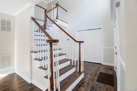 400 Eastport Manor Road Manorville NY 11949