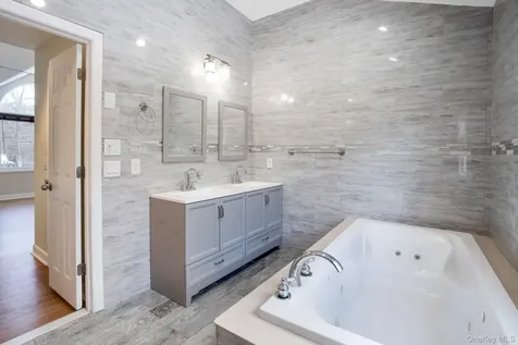 400 Eastport Manor Road Manorville NY 11949