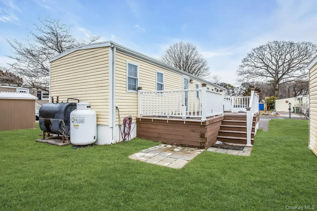 58 Valley Forge Drive Bohemia NY 11716