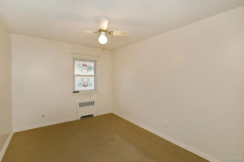 481 Leonard Boulevard New Hyde Park NY 11040