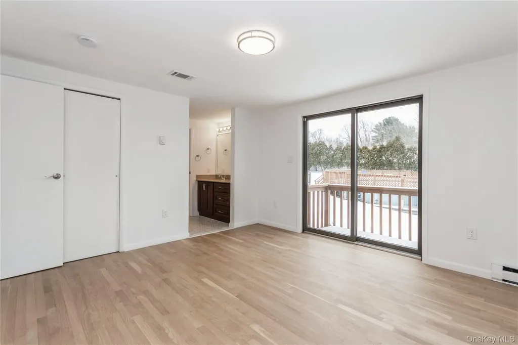 20 Lake Road Mahopac NY 10541